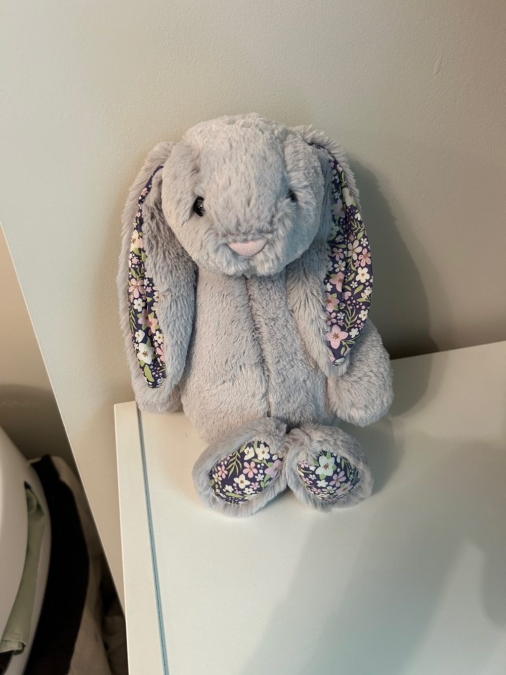 Jellycat Blossom Grey Bunny ‘Bloom’